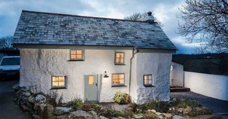 This House Is More Than 300 Years Old – And It’s Utterly Amazing Inside
