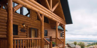 Behold: The Most Incredible Log Home With Country Charm We’ve Ever Seen